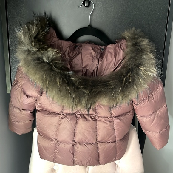 Genuine fur trim down puffer jacket for girls 3-4T original price $125 - Picture 7 of 7